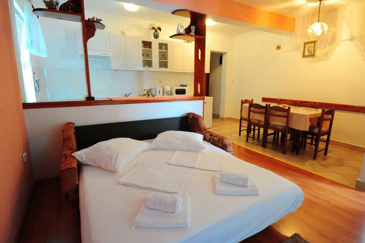 Apartmani Margeta Rab Town Dış mekan fotoğraf
